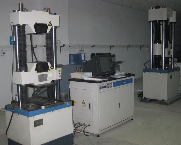 广州某制造公司使用电液伺服万能试验机